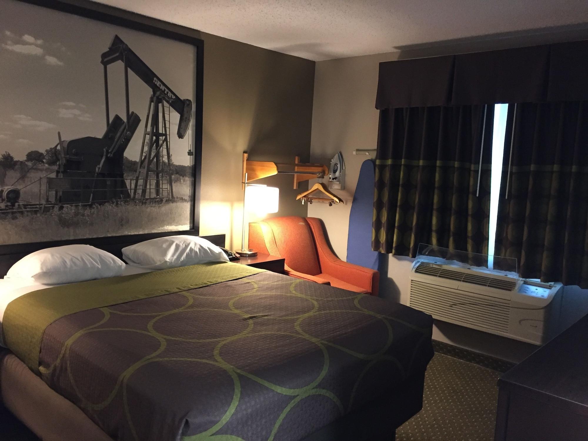ซูเปอร์ 8 บาย วินด์แฮม เบทฟอร์ด แอร์พอร์ต เวสต์ Motel เบดฟอร์ด ภายนอก รูปภาพ