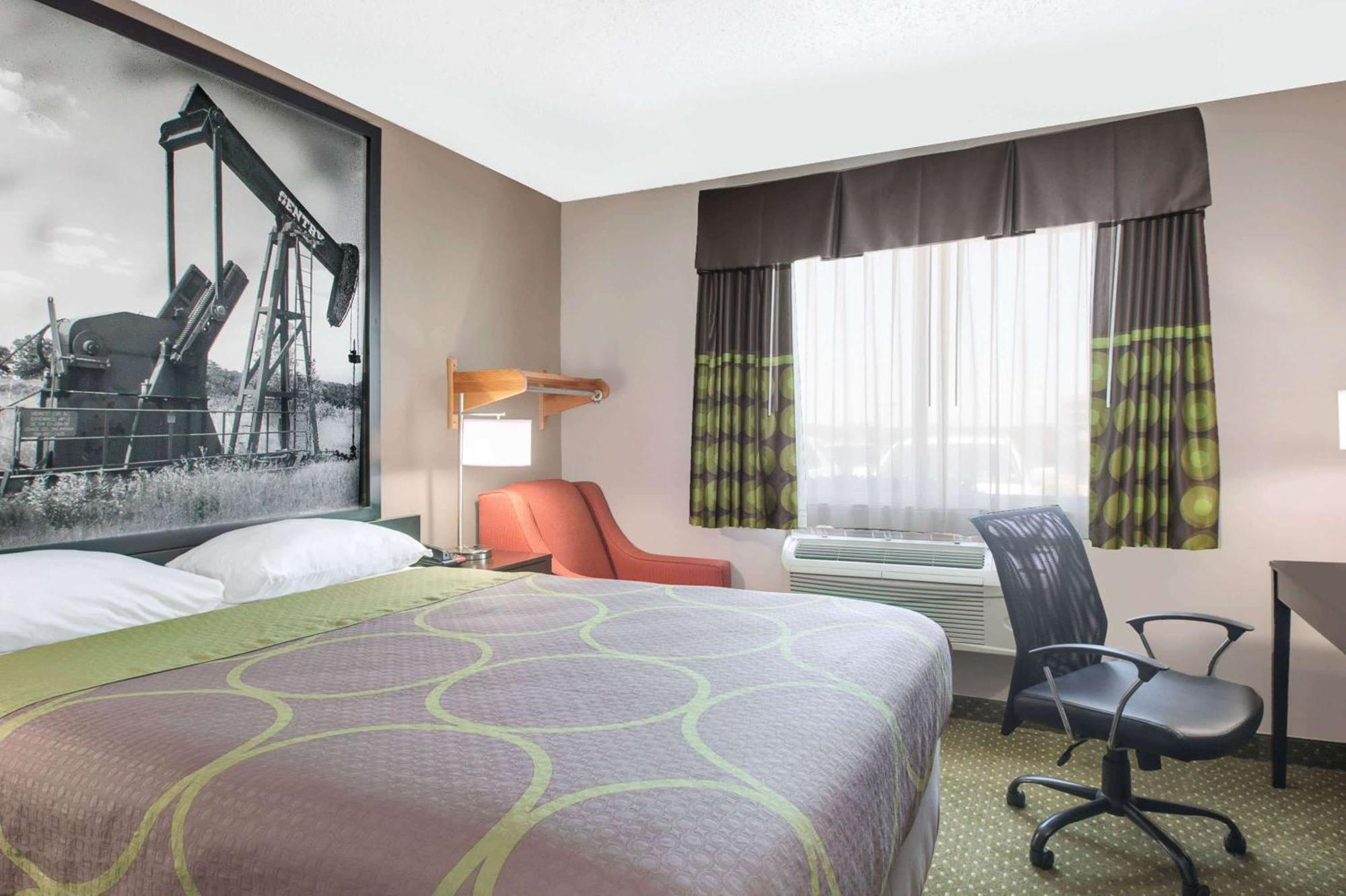 ซูเปอร์ 8 บาย วินด์แฮม เบทฟอร์ด แอร์พอร์ต เวสต์ Motel เบดฟอร์ด ภายนอก รูปภาพ