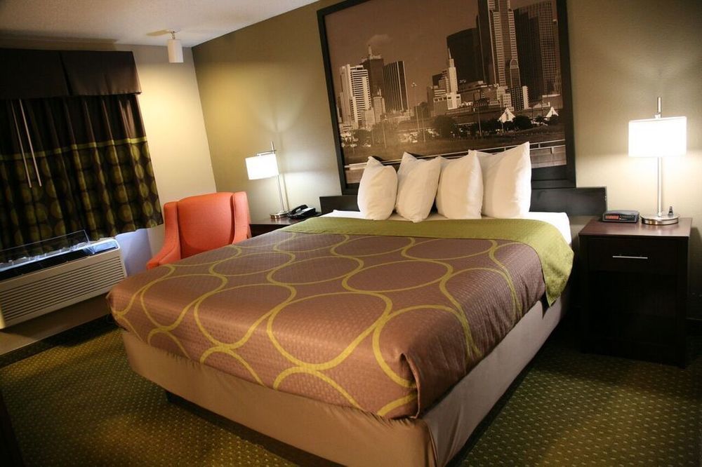 ซูเปอร์ 8 บาย วินด์แฮม เบทฟอร์ด แอร์พอร์ต เวสต์ Motel เบดฟอร์ด ภายนอก รูปภาพ
